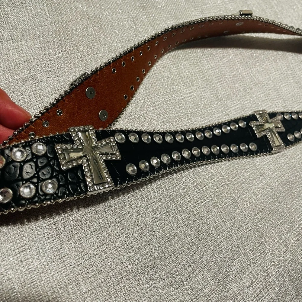 Blazin Roxx Black Leather Western Belt with Ornate Silver Buckle - Picture 6 of 11